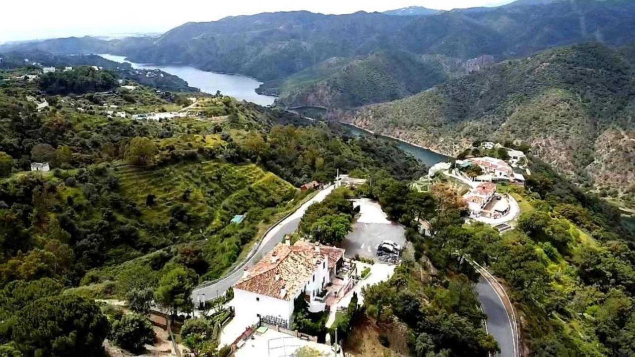 Rural Jarales Hotel