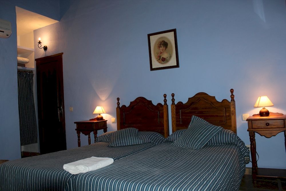 Rural Jarales Hotel 2*
